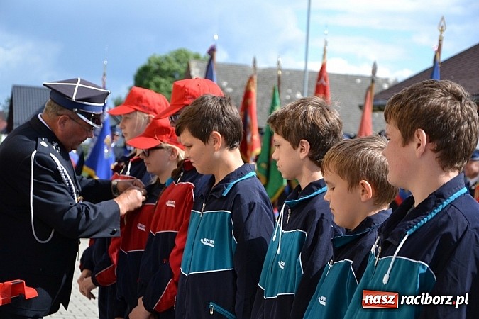 Zdjęcie w galerii na portalu naszraciborz.pl: Strażackie święto w Roszkowie. Renault wraca do służby wiadomości z regionu