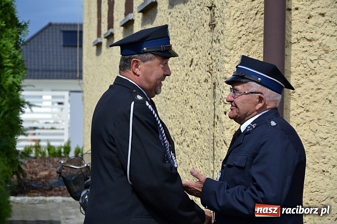 Zdjęcie w galerii na portalu naszraciborz.pl: Strażackie święto w Roszkowie. Renault wraca do służby wiadomości z regionu