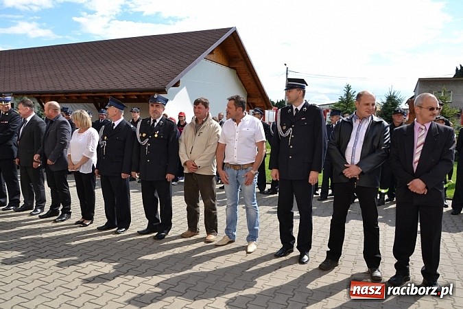 Zdjęcie w galerii na portalu naszraciborz.pl: Strażackie święto w Roszkowie. Renault wraca do służby wiadomości z regionu