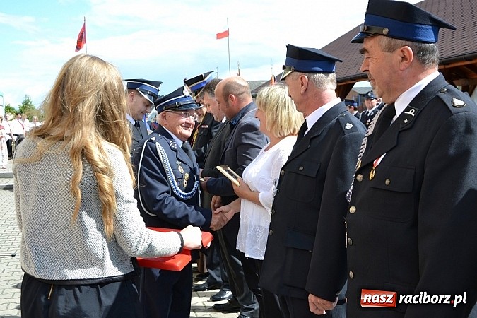 Zdjęcie w galerii na portalu naszraciborz.pl: Strażackie święto w Roszkowie. Renault wraca do służby wiadomości z regionu