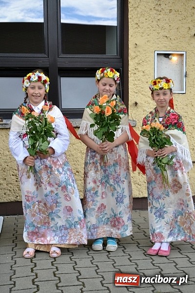 Zdjęcie w galerii na portalu naszraciborz.pl: Strażackie święto w Roszkowie. Renault wraca do służby wiadomości z regionu