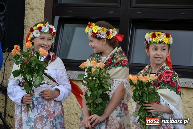 Zdjęcie w galerii na portalu naszraciborz.pl: Strażackie święto w Roszkowie. Renault wraca do służby wiadomości z regionu
