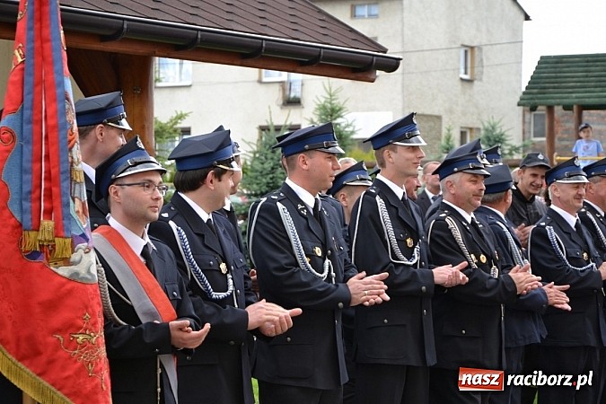 Zdjęcie w galerii na portalu naszraciborz.pl: Strażackie święto w Roszkowie. Renault wraca do służby wiadomości z regionu