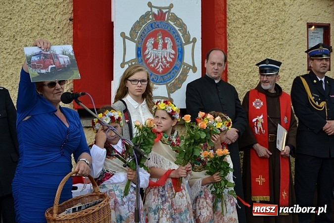 Zdjęcie w galerii na portalu naszraciborz.pl: Strażackie święto w Roszkowie. Renault wraca do służby wiadomości z regionu