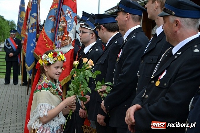 Zdjęcie w galerii na portalu naszraciborz.pl: Strażackie święto w Roszkowie. Renault wraca do służby wiadomości z regionu