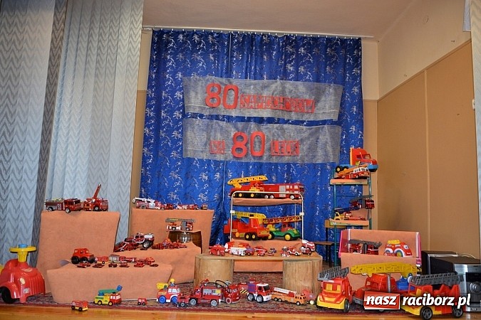 Zdjęcie w galerii na portalu naszraciborz.pl: Strażackie święto w Roszkowie. Renault wraca do służby wiadomości z regionu