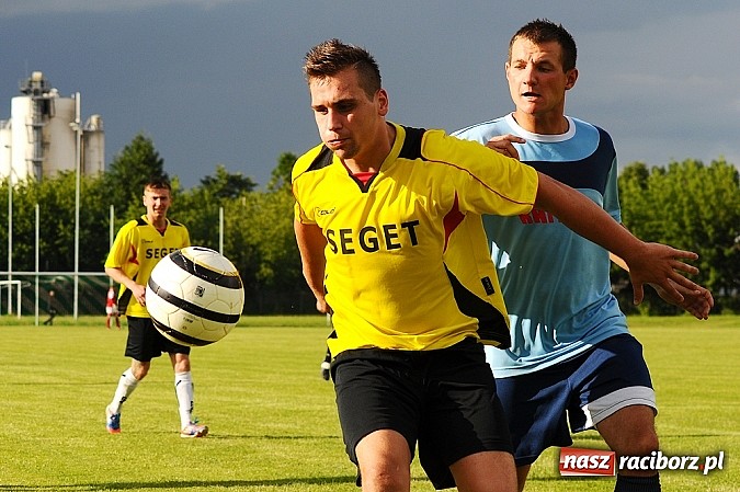 Zdjęcie w galerii na portalu naszraciborz.pl: Rafako i Lubomia podzieliły się punktami wiadomości z regionu