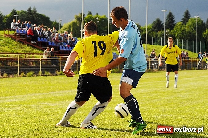 Zdjęcie w galerii na portalu naszraciborz.pl: Rafako i Lubomia podzieliły się punktami wiadomości z regionu