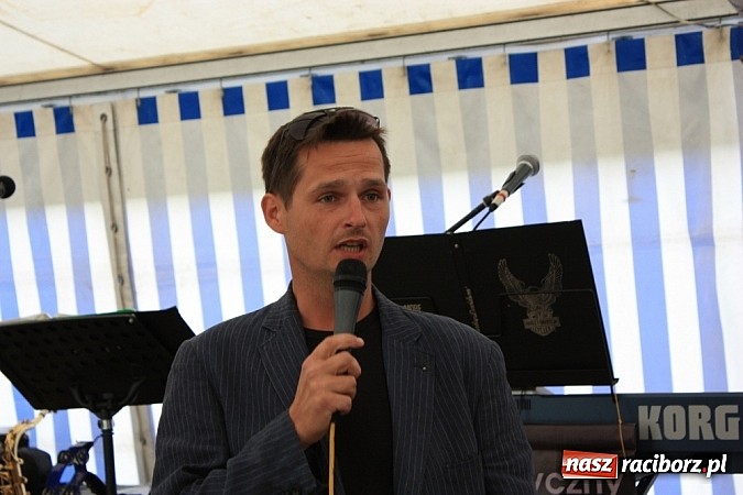 Zdjęcie w galerii na portalu naszraciborz.pl: Wczoraj konie podkuwali, dziś międzynarodowe zawody konne w skokach przez przeszkody wiadomości z regionu