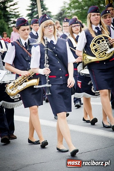 Zdjęcie w galerii na portalu naszraciborz.pl: Kolorowa parada ulicami Raciborza - Śląsk kraina wielu kultur dzień drugi wiadomości z regionu
