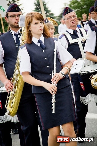 Zdjęcie w galerii na portalu naszraciborz.pl: Kolorowa parada ulicami Raciborza - Śląsk kraina wielu kultur dzień drugi wiadomości z regionu