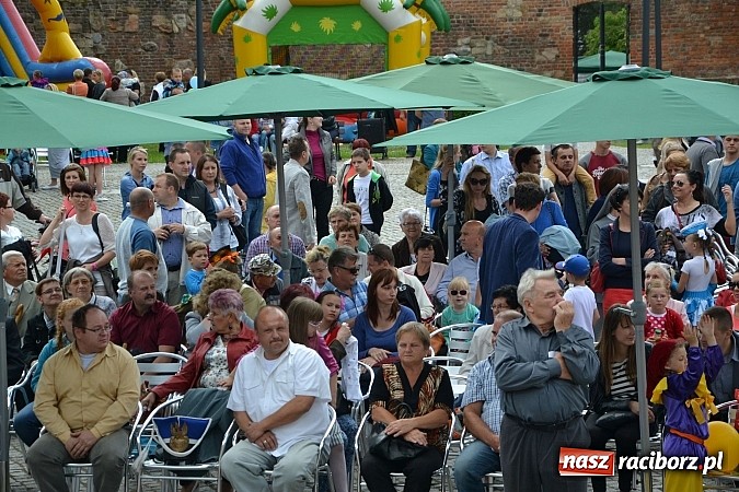 Zdjęcie w galerii na portalu naszraciborz.pl: Kolorowa parada ulicami Raciborza - Śląsk kraina wielu kultur dzień drugi wiadomości z regionu