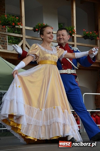 Zdjęcie w galerii na portalu naszraciborz.pl: Kolorowa parada ulicami Raciborza - Śląsk kraina wielu kultur dzień drugi wiadomości z regionu