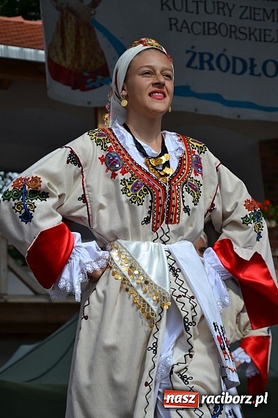 Zdjęcie w galerii na portalu naszraciborz.pl: Kolorowa parada ulicami Raciborza - Śląsk kraina wielu kultur dzień drugi wiadomości z regionu