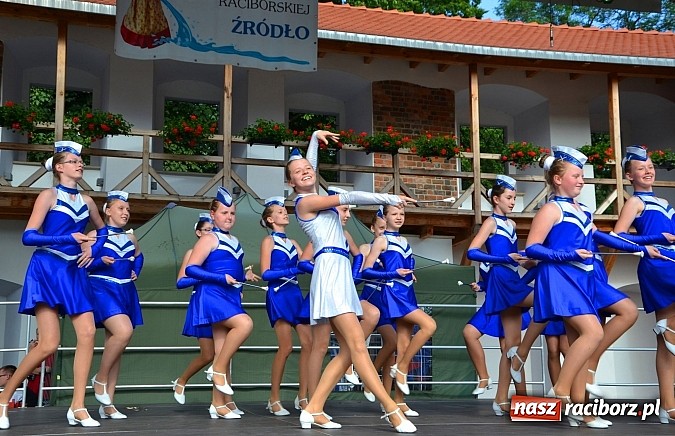 Zdjęcie w galerii na portalu naszraciborz.pl: Kolorowa parada ulicami Raciborza - Śląsk kraina wielu kultur dzień drugi wiadomości z regionu