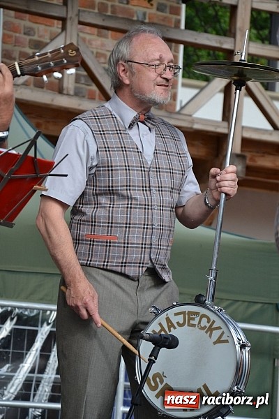 Zdjęcie w galerii na portalu naszraciborz.pl: Kolorowa parada ulicami Raciborza - Śląsk kraina wielu kultur dzień drugi wiadomości z regionu