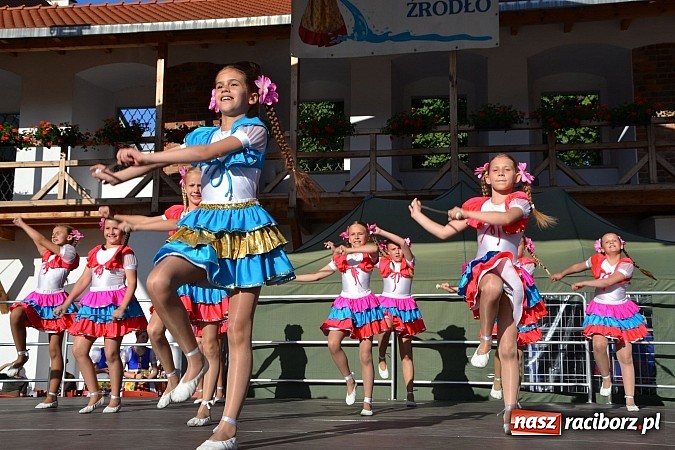 Zdjęcie w galerii na portalu naszraciborz.pl: Kolorowa parada ulicami Raciborza - Śląsk kraina wielu kultur dzień drugi wiadomości z regionu