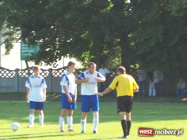 Zdjęcie w galerii na portalu naszraciborz.pl: Tworków–Chałupki: smutne derby wiadomości z regionu