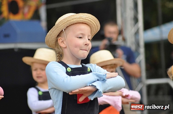Zdjęcie w galerii na portalu naszraciborz.pl: Gmina Krzyżanowice świętowała swoje 40-lecie wiadomości z regionu