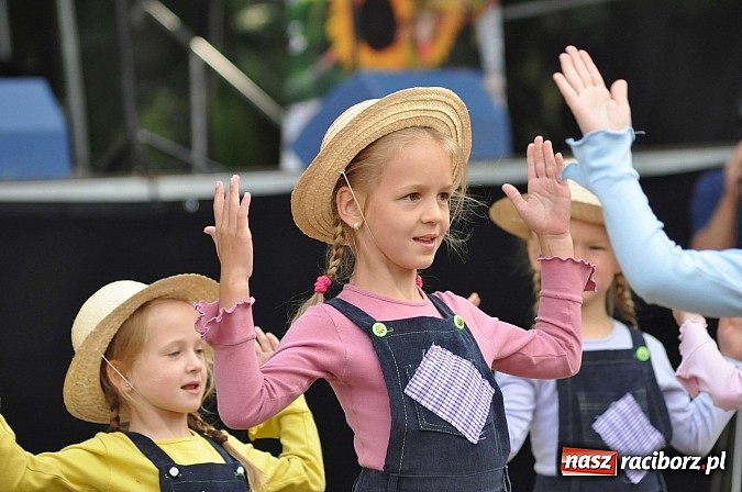 Zdjęcie w galerii na portalu naszraciborz.pl: Gmina Krzyżanowice świętowała swoje 40-lecie wiadomości z regionu