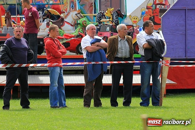 Zdjęcie w galerii na portalu naszraciborz.pl: Potęga skoku, czyli Międzynarodowe Zawody Konne w skokach przez przeszkody wiadomości z regionu