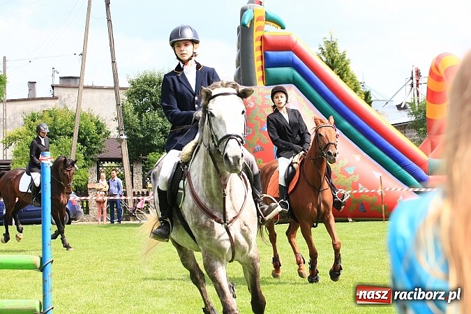 Zdjęcie w galerii na portalu naszraciborz.pl: Potęga skoku, czyli Międzynarodowe Zawody Konne w skokach przez przeszkody wiadomości z regionu