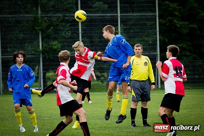 Zdjęcie w galerii na portalu naszraciborz.pl: Juniorzy młodsi: Gra do końca przy Tuwima. Ocice wicemistrzem! wiadomości z regionu