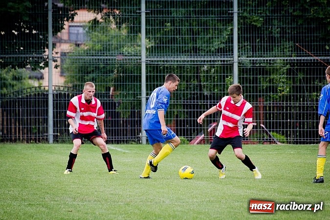 Zdjęcie w galerii na portalu naszraciborz.pl: Juniorzy młodsi: Gra do końca przy Tuwima. Ocice wicemistrzem! wiadomości z regionu