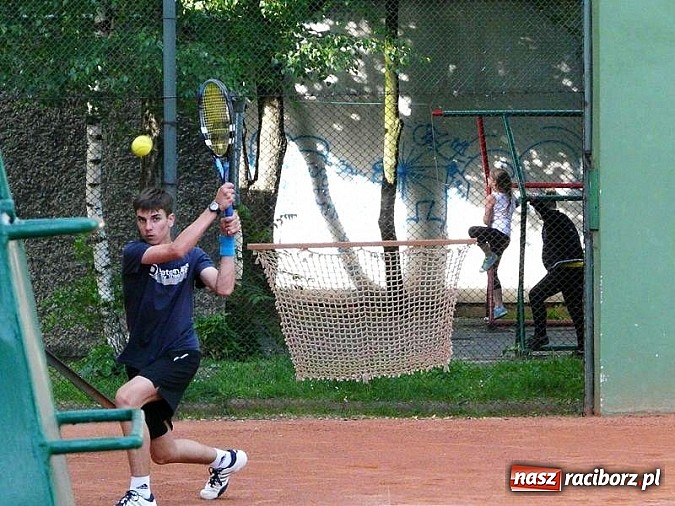 Zdjęcie w galerii na portalu naszraciborz.pl: Turniej o Puchar Prezesa SM Nowoczesna już za nami wiadomości z regionu