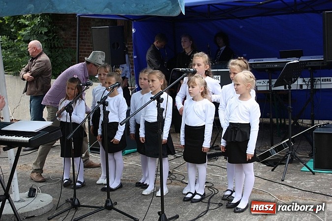 Zdjęcie w galerii na portalu naszraciborz.pl: Bliskie spotkania z Eichendorffem. Z życia nicponia na scenie w Łubowicach wiadomości z regionu