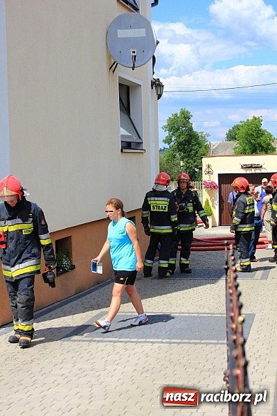 Zdjęcie w galerii na portalu naszraciborz.pl: Pożar lodówki postawił na nogi strażaków wiadomości z regionu