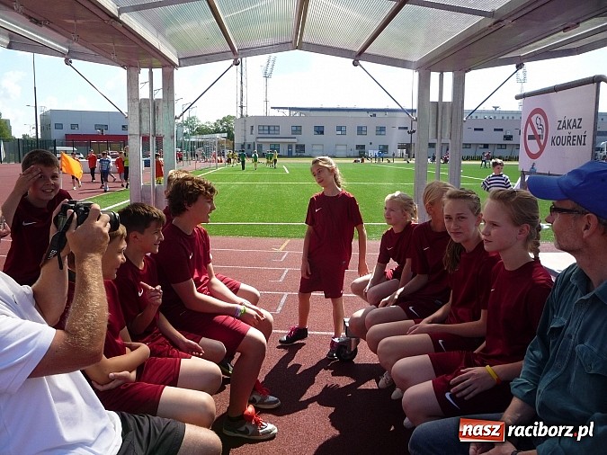 Zdjęcie w galerii na portalu naszraciborz.pl: Uczniowie z Tworkowa i Bieńkowic na 6. miejscu w Ostrawie wiadomości z regionu