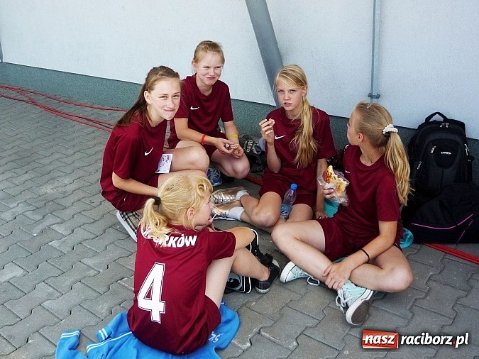 Zdjęcie w galerii na portalu naszraciborz.pl: Uczniowie z Tworkowa i Bieńkowic na 6. miejscu w Ostrawie wiadomości z regionu