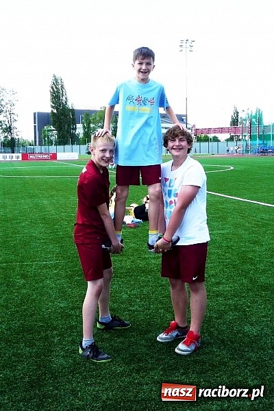 Zdjęcie w galerii na portalu naszraciborz.pl: Uczniowie z Tworkowa i Bieńkowic na 6. miejscu w Ostrawie wiadomości z regionu