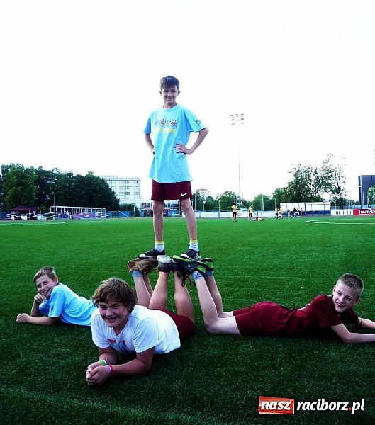 Zdjęcie w galerii na portalu naszraciborz.pl: Uczniowie z Tworkowa i Bieńkowic na 6. miejscu w Ostrawie wiadomości z regionu