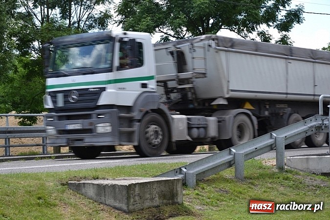 Zdjęcie w galerii na portalu naszraciborz.pl: Hulaj dusza, piekła nie ma! Fotoradary na złom wiadomości z regionu