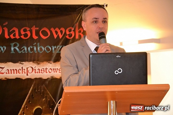 Zdjęcie w galerii na portalu naszraciborz.pl: O powiatowej strategii rozwiązywania problemów społecznych na zamku wiadomości z regionu