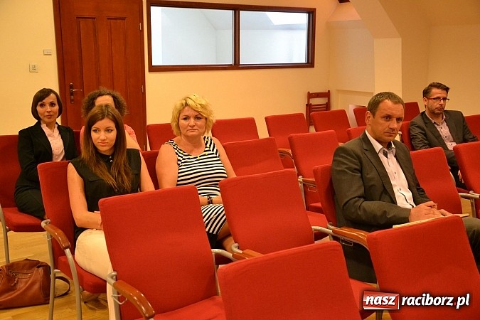 Zdjęcie w galerii na portalu naszraciborz.pl: O powiatowej strategii rozwiązywania problemów społecznych na zamku wiadomości z regionu