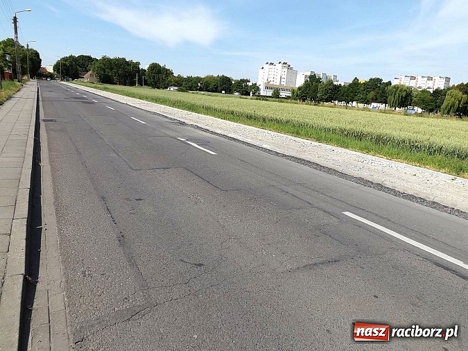 Zdjęcie w galerii na portalu naszraciborz.pl: Ulica Mariańska nie będzie za wąska wiadomości z regionu