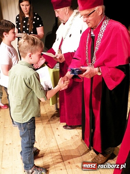 Zdjęcie w galerii na portalu naszraciborz.pl: Mali studenci zakończyli kolejny semestr UD wiadomości z regionu