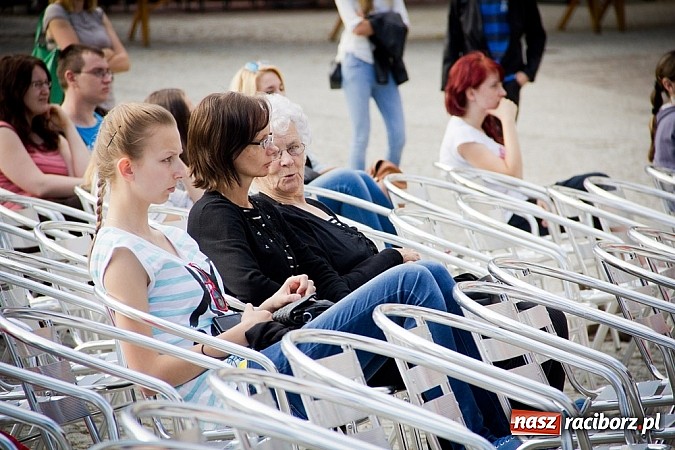 Zdjęcie w galerii na portalu naszraciborz.pl: Tancerze z Rewii podsumowali rok pracy  wiadomości z regionu
