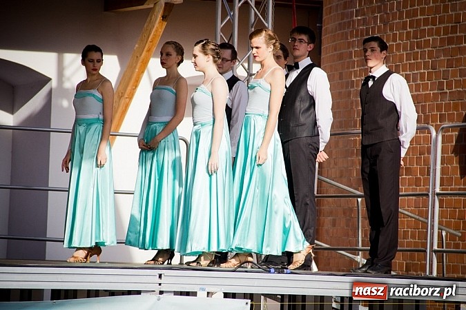 Zdjęcie w galerii na portalu naszraciborz.pl: Tancerze z Rewii podsumowali rok pracy  wiadomości z regionu