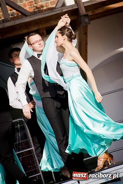 Zdjęcie w galerii na portalu naszraciborz.pl: Tancerze z Rewii podsumowali rok pracy  wiadomości z regionu