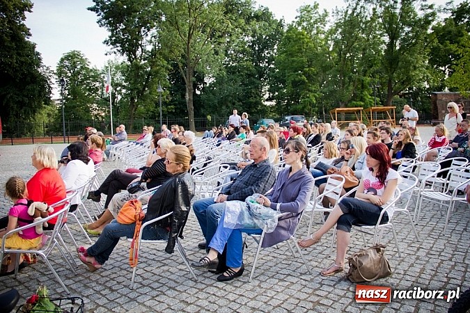 Zdjęcie w galerii na portalu naszraciborz.pl: Tancerze z Rewii podsumowali rok pracy  wiadomości z regionu
