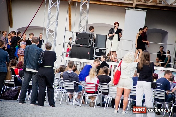 Zdjęcie w galerii na portalu naszraciborz.pl: Tancerze z Rewii podsumowali rok pracy  wiadomości z regionu