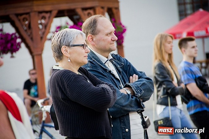 Zdjęcie w galerii na portalu naszraciborz.pl: Tancerze z Rewii podsumowali rok pracy  wiadomości z regionu