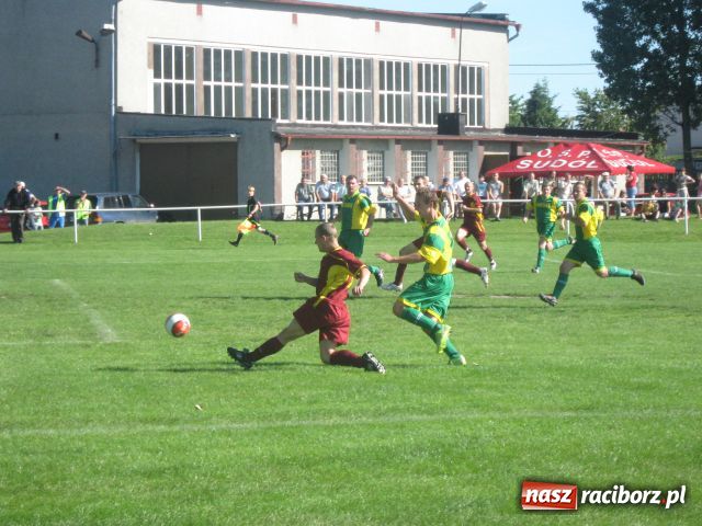 Zdjęcie w galerii na portalu naszraciborz.pl: Studzienna – Nieboczowy: mecz – nerwówka wiadomości z regionu