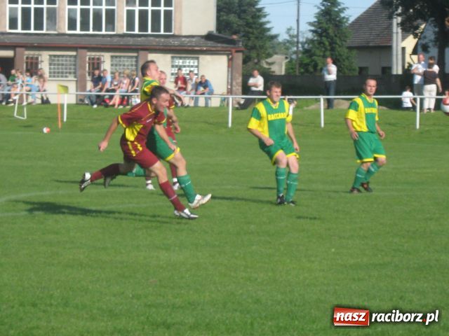 Zdjęcie w galerii na portalu naszraciborz.pl: Studzienna – Nieboczowy: mecz – nerwówka wiadomości z regionu