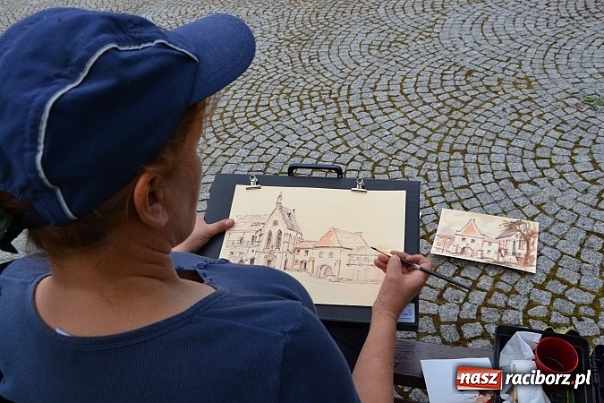 Zdjęcie w galerii na portalu naszraciborz.pl: Na zamku trwa plener artystyczny wiadomości z regionu
