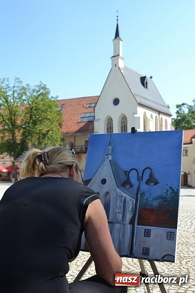 Zdjęcie w galerii na portalu naszraciborz.pl: Na zamku trwa plener artystyczny wiadomości z regionu